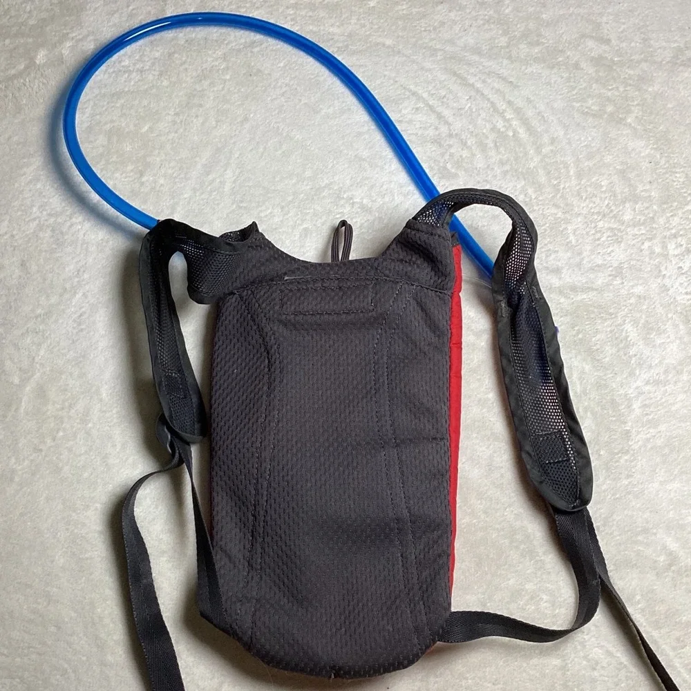 CamelBak Skeeter Hydration Pack New Bladder Red Black Hiking Cycling Backpack
